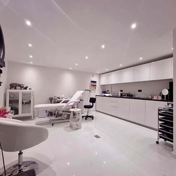 SMP scalp mates scalp micropigmentation uk studio